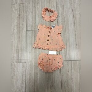 Nicole Miller Baby Girl Peach Floral Matching Set With Headband Size 3M